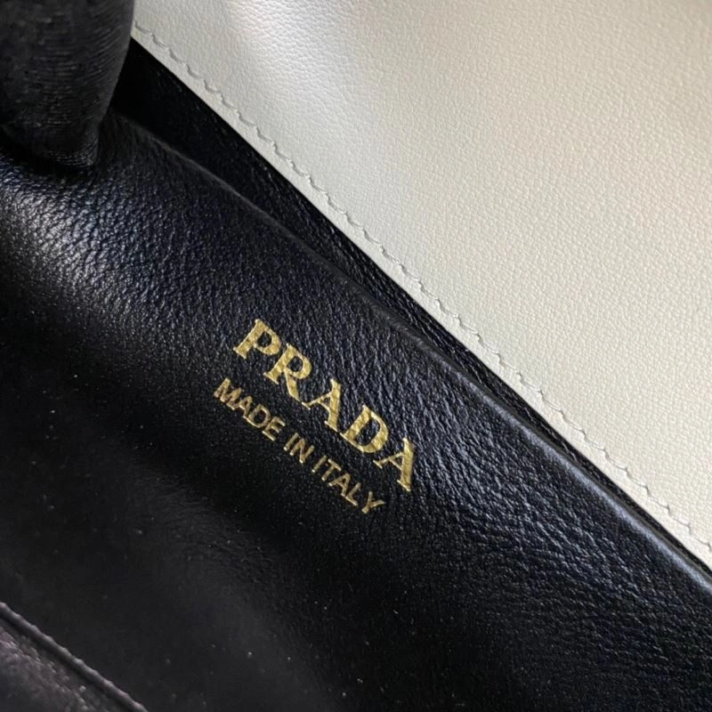 Prada Satchel Bags Breathable 75073