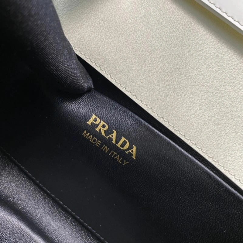 Prada Satchel Bags Practical 75091