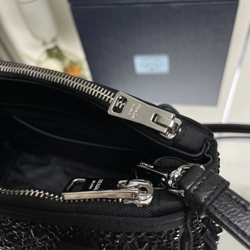 Prada Satchel Bags Elegant 75053