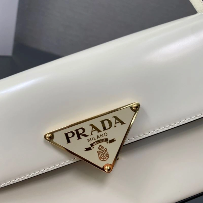 Prada Satchel Bags Comfortable 75030