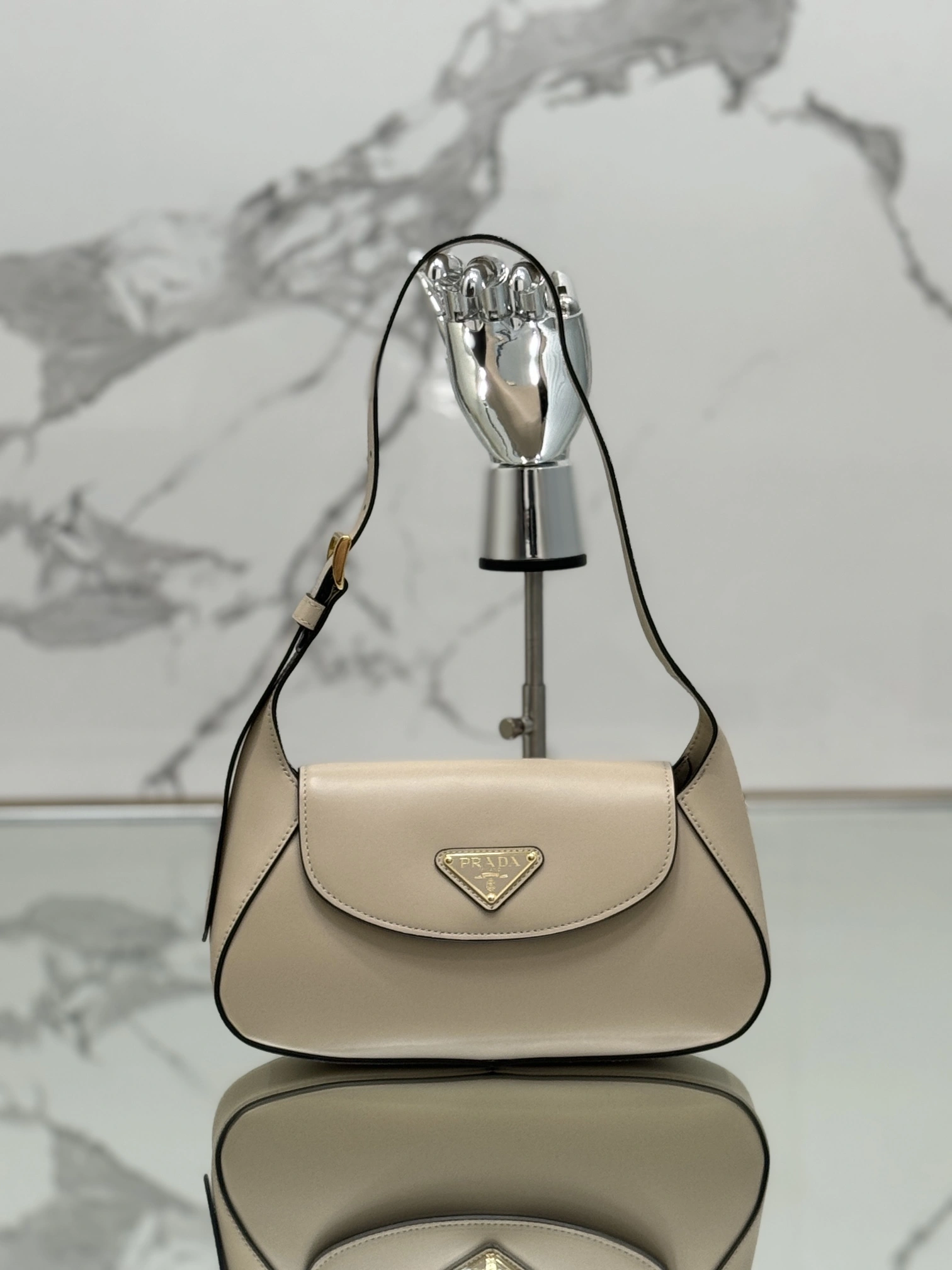 Sophisticated Prada Satchel Bags 73655