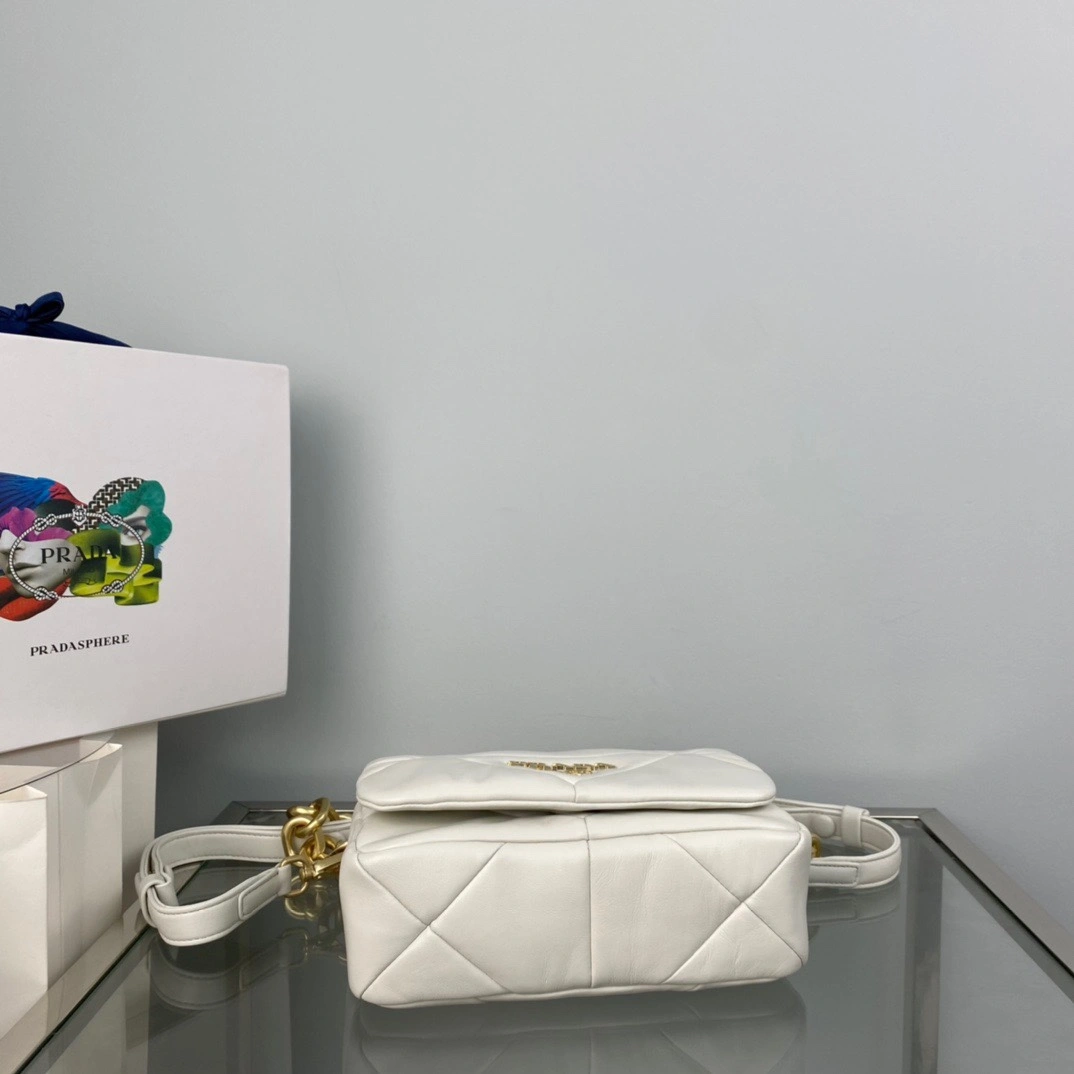 Sophisticated Prada Satchel Bags 71668