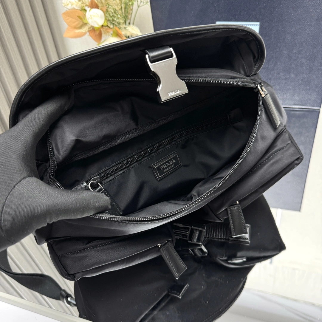 Prada Satchel Bags Compact 71662