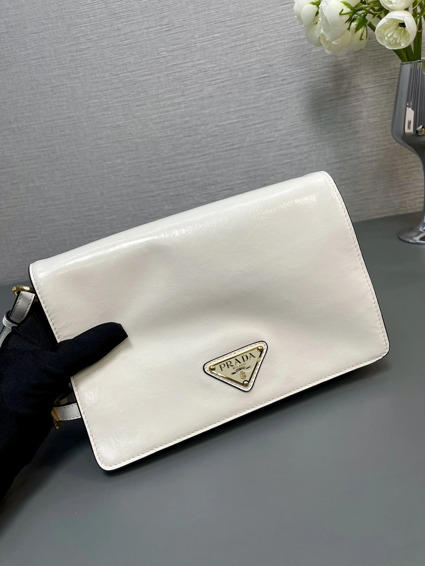 Neat Prada Satchel Bags 71646