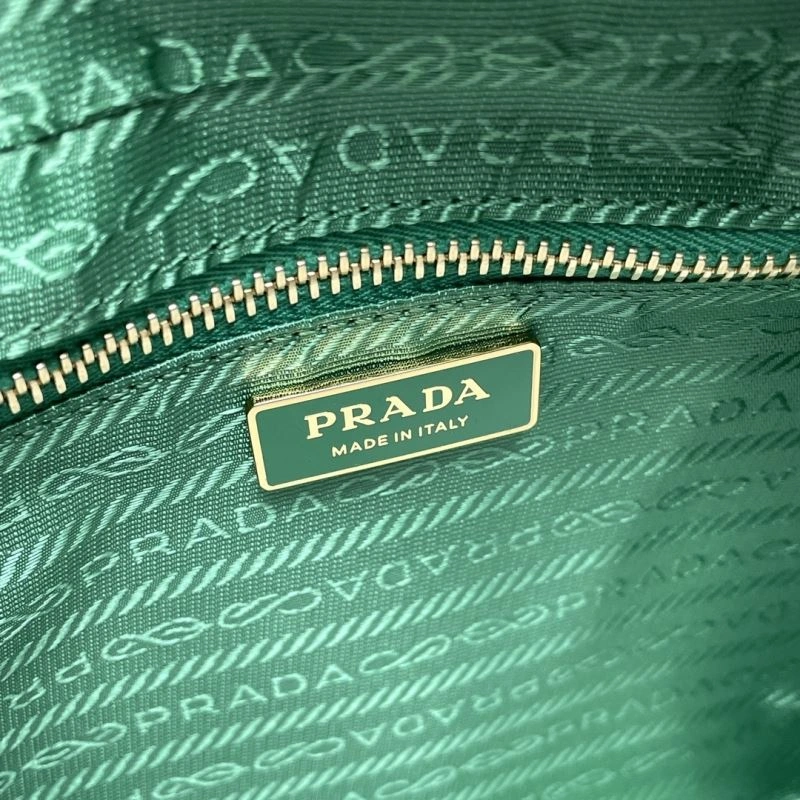 Prada Satchel Bags Bold 66533
