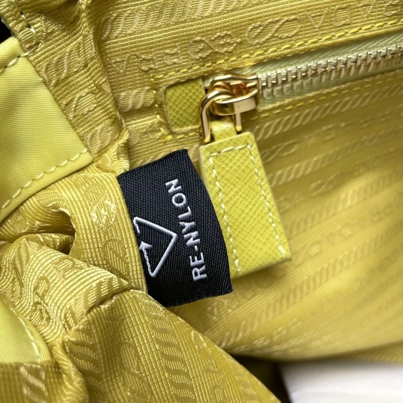 AllSeason Prada Satchel Bags 66561