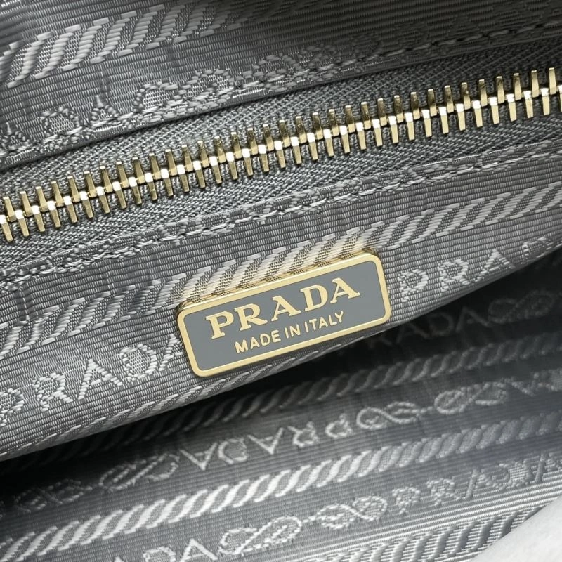 Vibrant Prada Satchel Bags 60794
