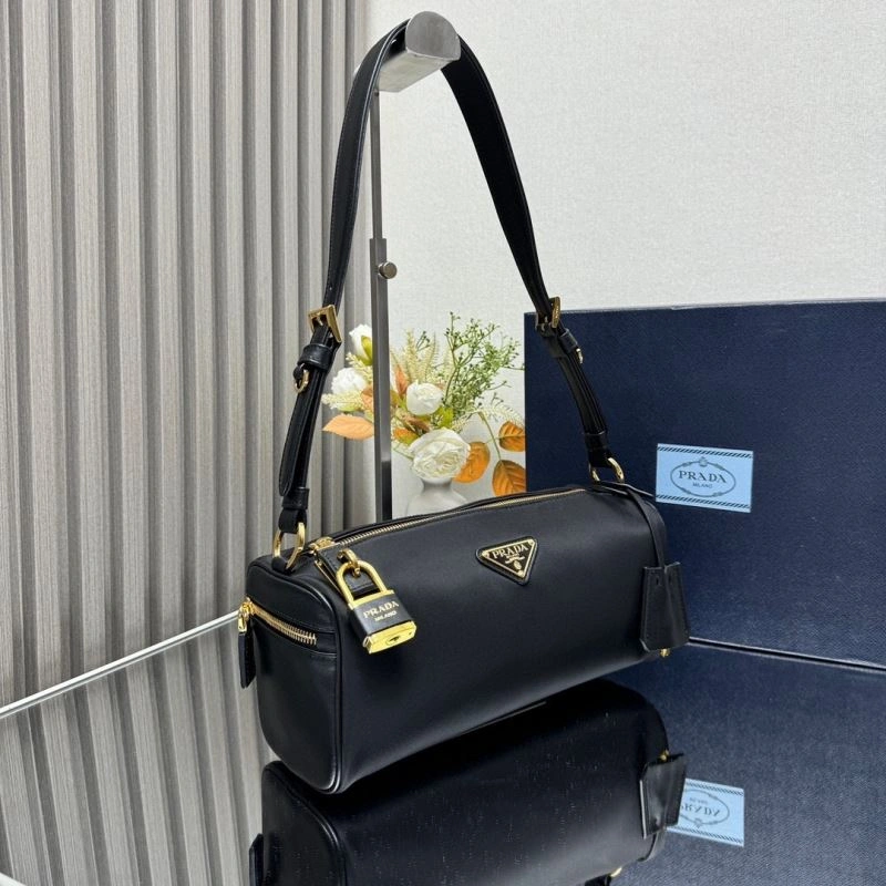 Prada Satchel Bags Attractive 60790