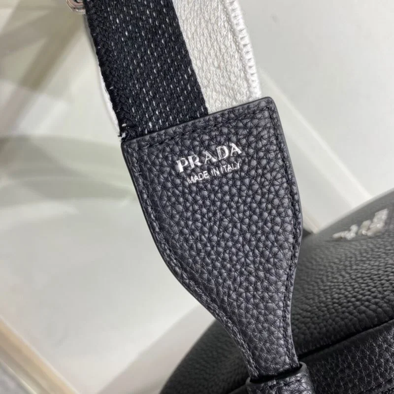 Prada Satchel Bags Attractive 45161