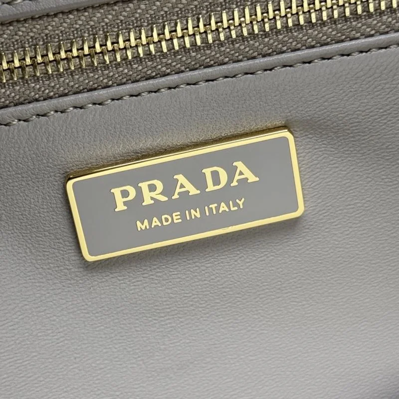 Prada Satchel Bags Resilient 45152