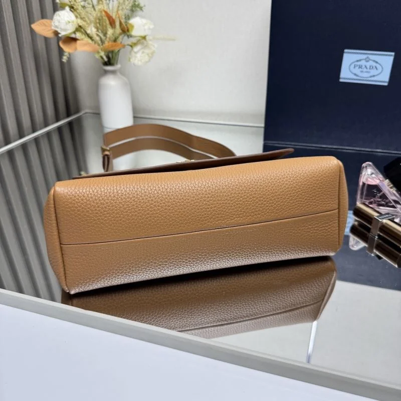 Prada Satchel Bags Versatile 45135