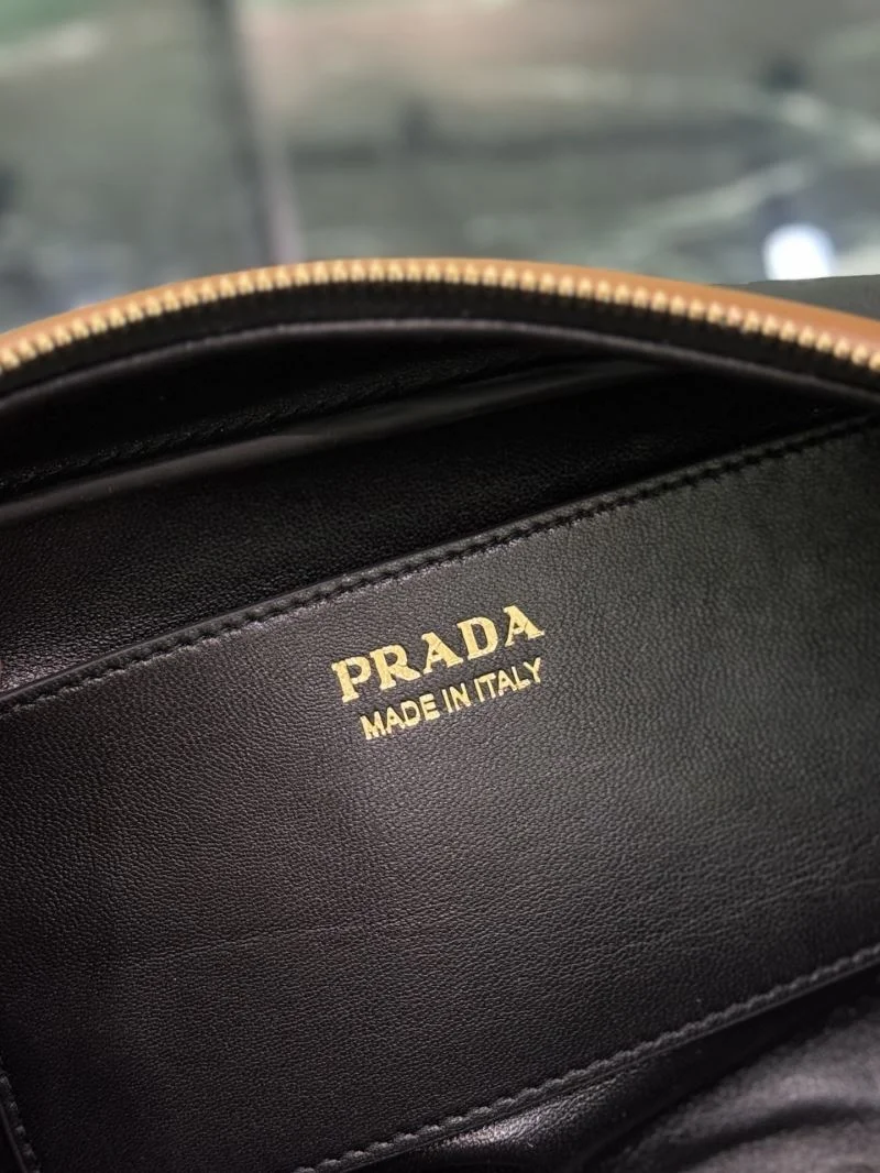 Prada Satchel Bags FreshLook 45129