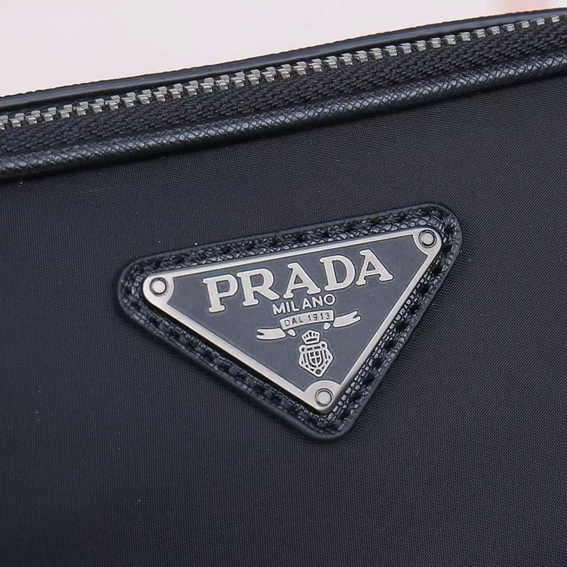 Resilient Prada Satchel Bags 85011