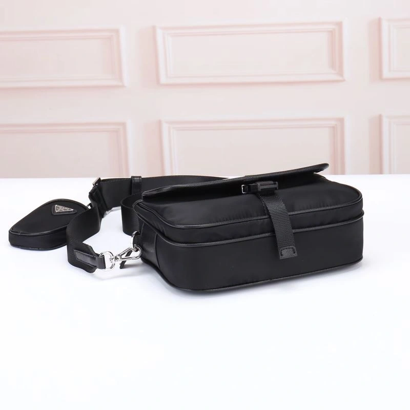 Prada Satchel Bags Casual 85040