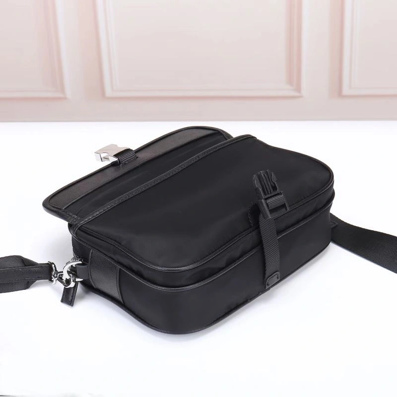 Prada Satchel Bags Casual 85040