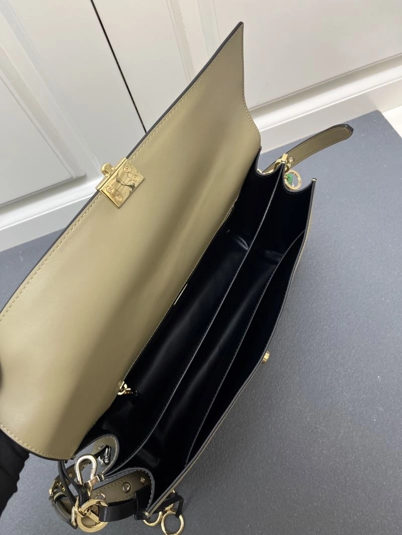 Comfortable Prada Satchel Bags 82989