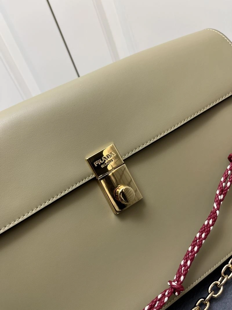 Comfortable Prada Satchel Bags 82989