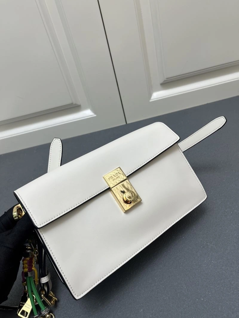 Timeless Prada Satchel Bags 82990