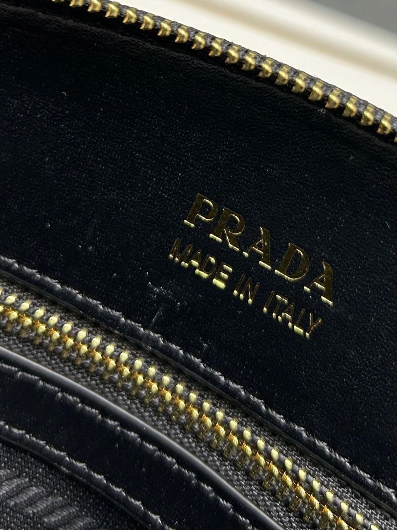 Bold Prada Satchel Bags 82971