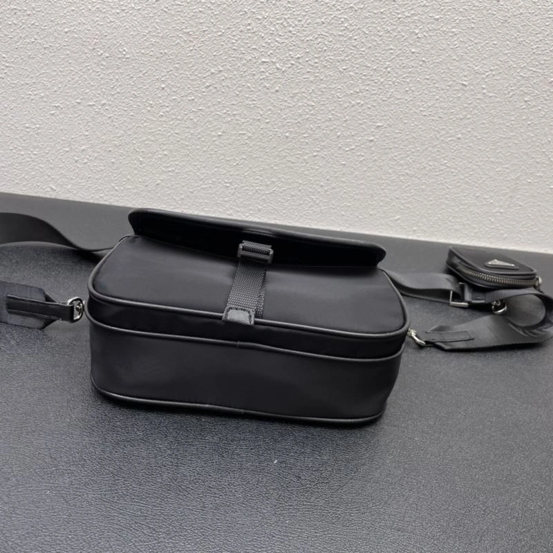 Flexible Prada Satchel Bags 82961