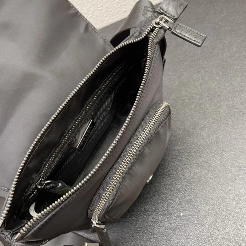 Breathable Prada Satchel Bags 82998