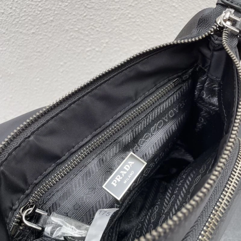 Breathable Prada Satchel Bags 82998