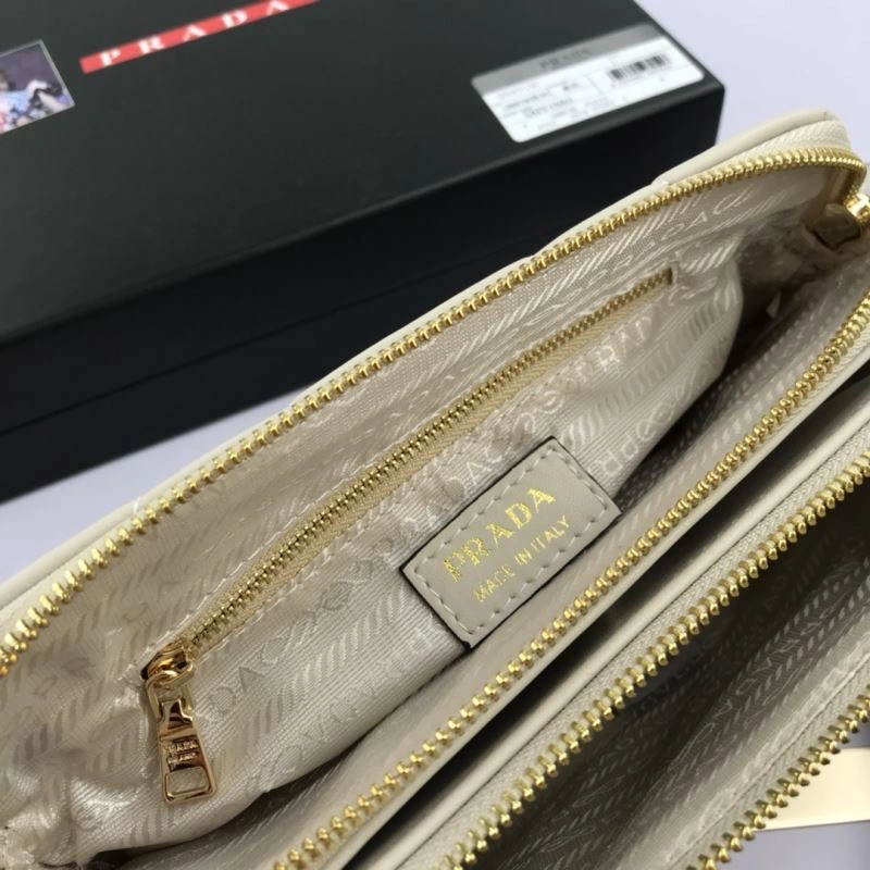 Snug Prada Satchel Bags 82941
