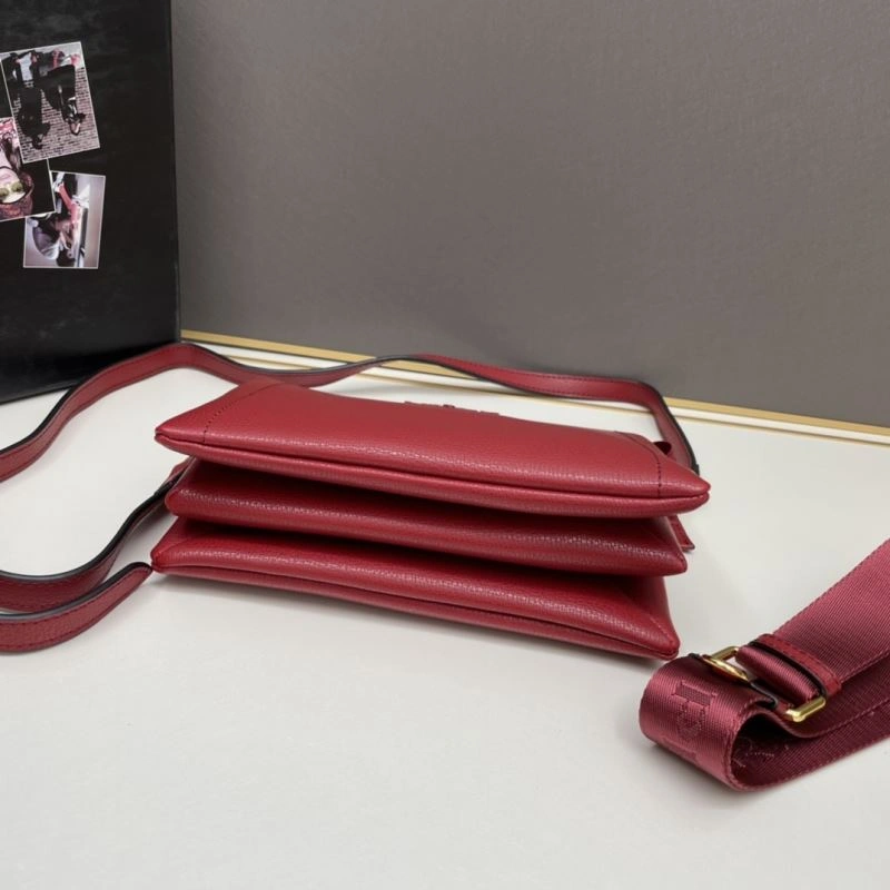 Attractive Prada Satchel Bags 82939