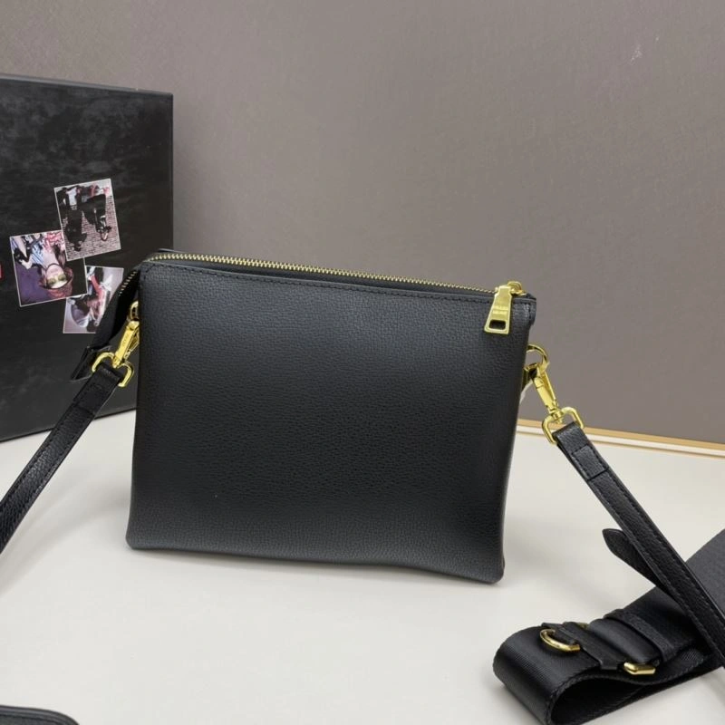Breathable Prada Satchel Bags 82932