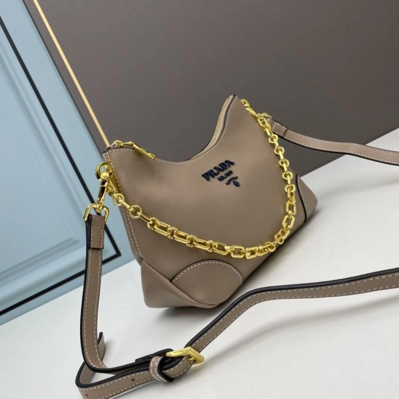 Supportive Prada Satchel Bags 82925