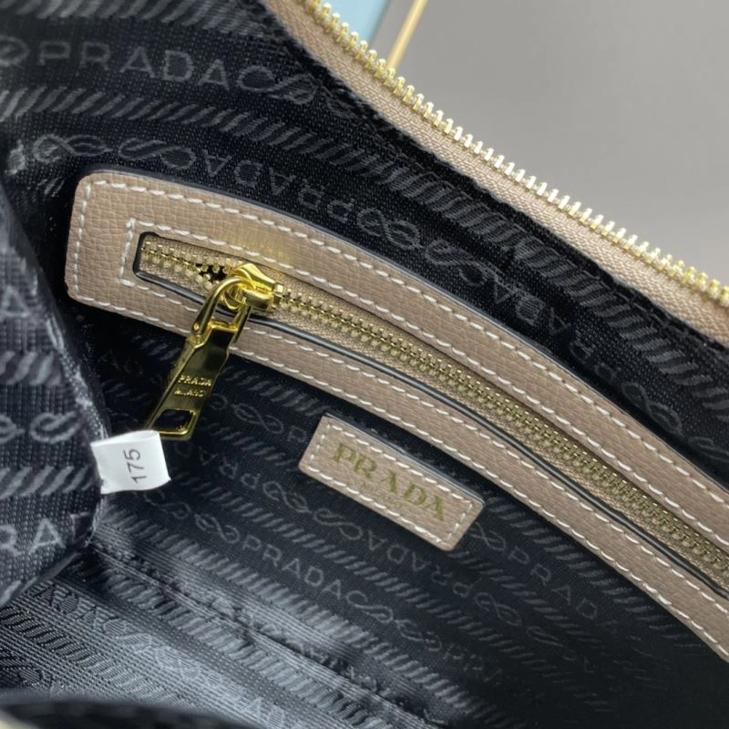 Supportive Prada Satchel Bags 82925