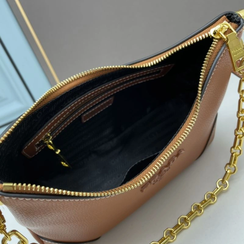 Resilient Prada Satchel Bags 82923
