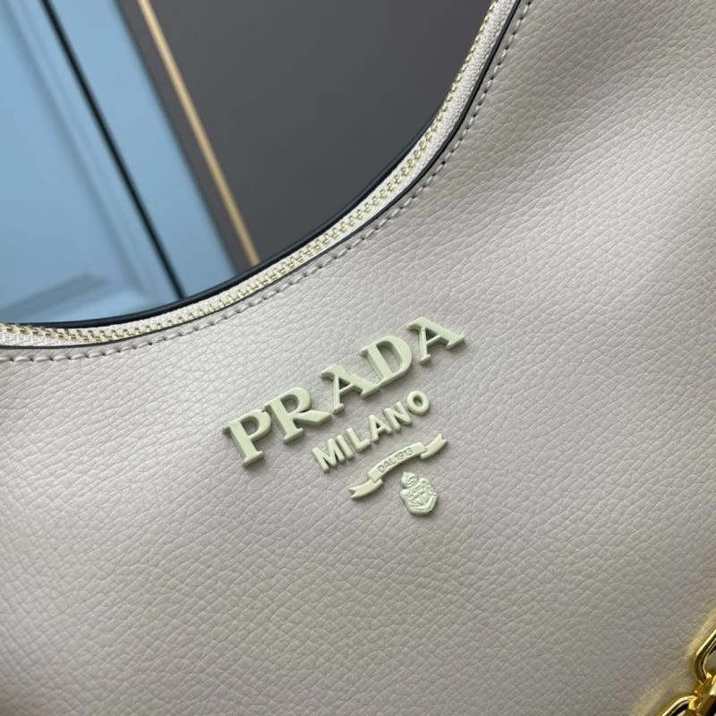 EyeCatching Prada Satchel Bags 82924