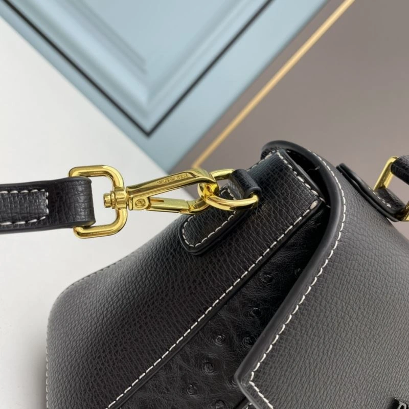 Supportive Prada Satchel Bags 82920