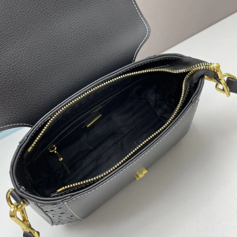 Supportive Prada Satchel Bags 82920