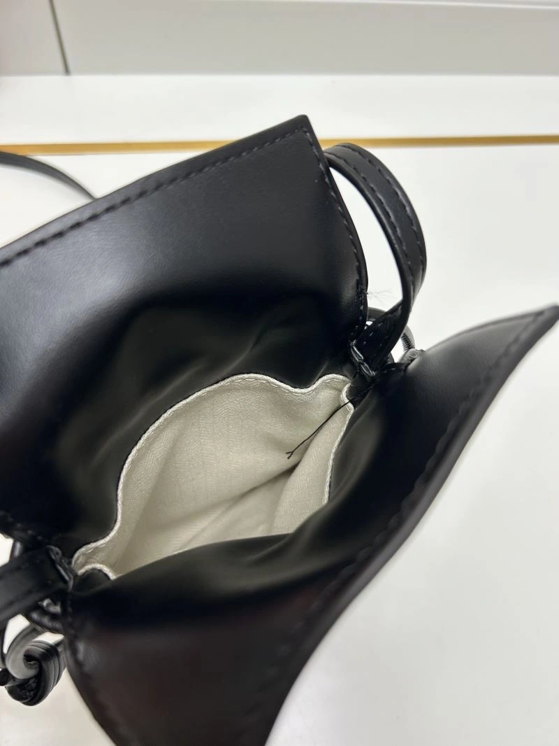 Prada Satchel Bags Attractive 82917