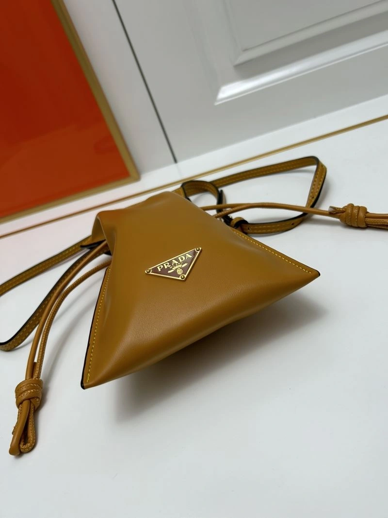 Minimalist Prada Satchel Bags 82908