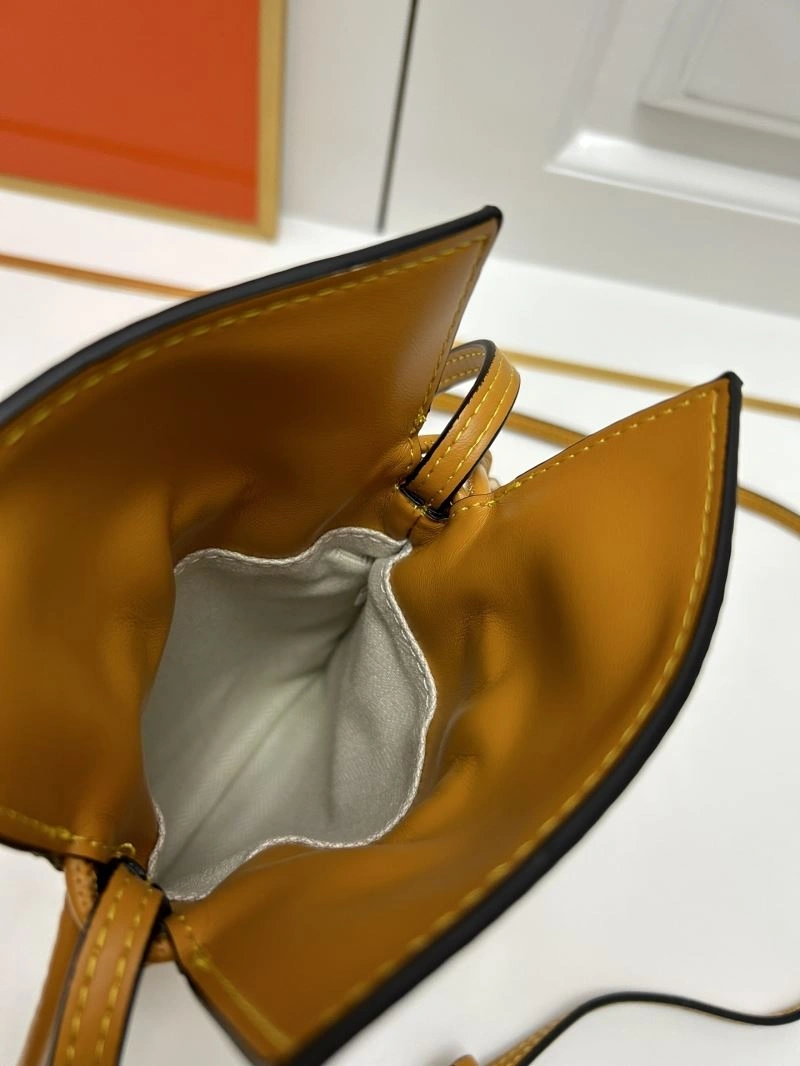 Minimalist Prada Satchel Bags 82908