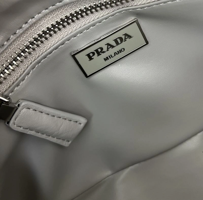Prada Satchel Bags Refined 82918