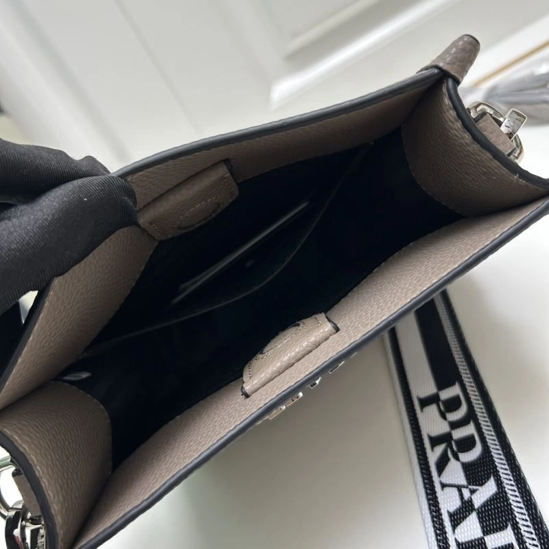 Prada Satchel Bags Fashionable 82897