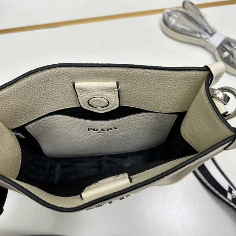 SmoothTexture Prada Satchel Bags 82893