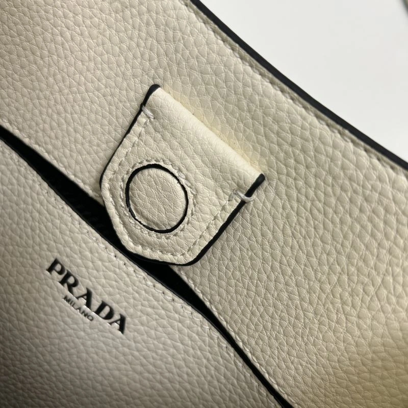 SmoothTexture Prada Satchel Bags 82893