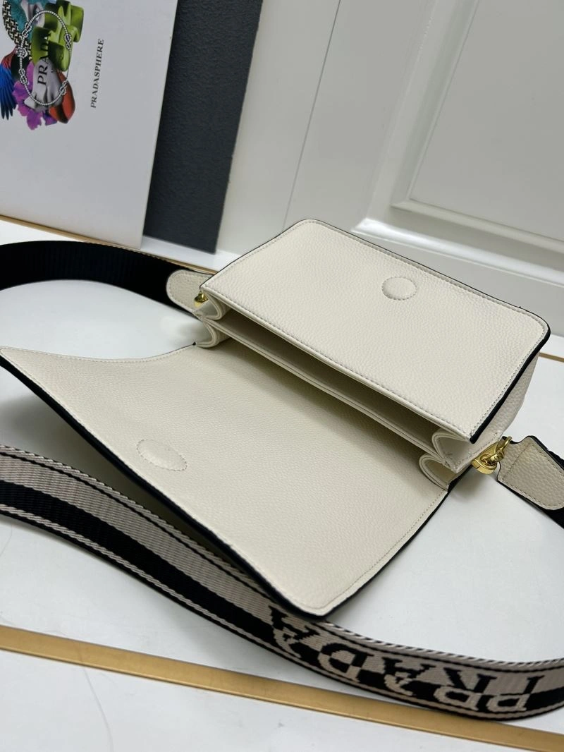Prada Satchel Bags ZipUp 82934