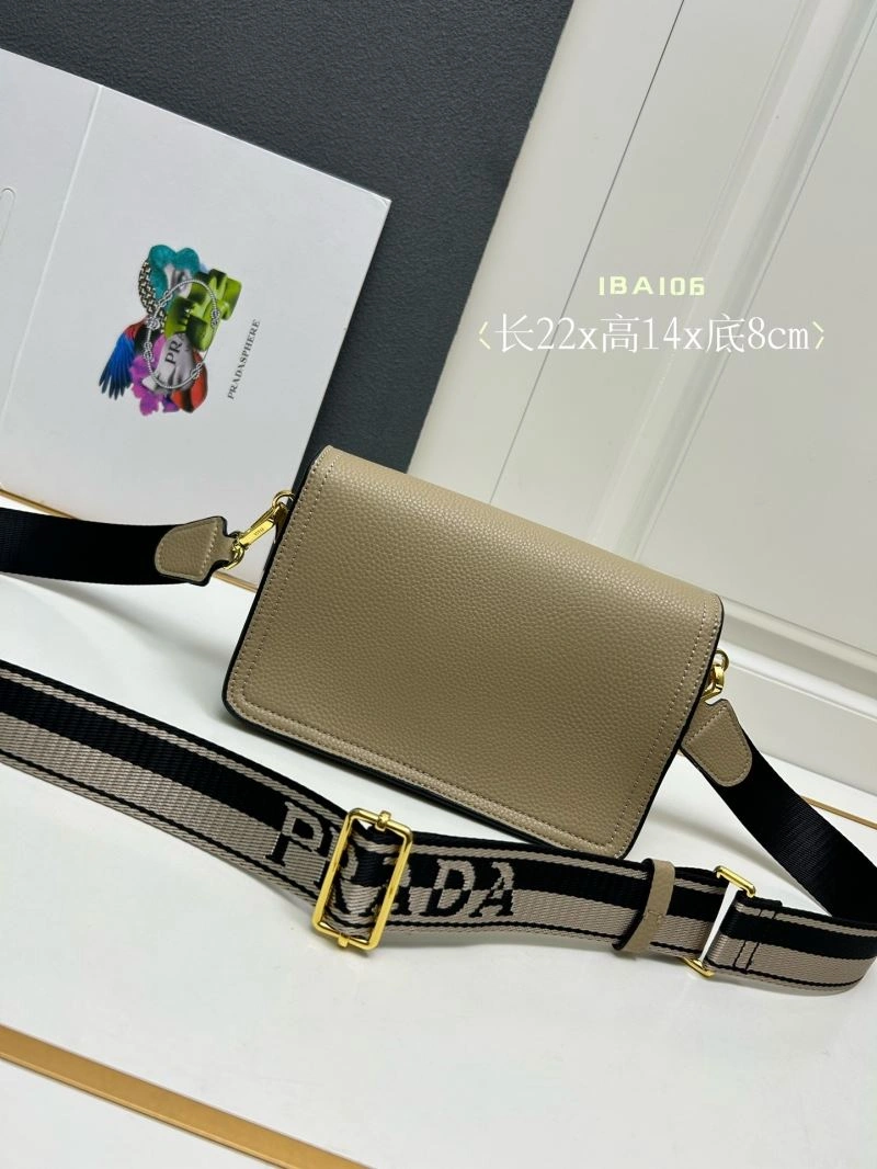 Chic Prada Satchel Bags 82892