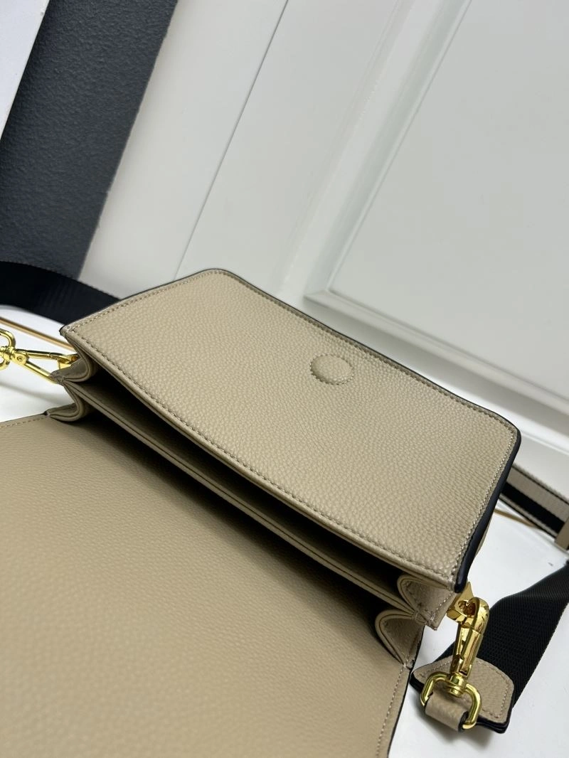 Chic Prada Satchel Bags 82892
