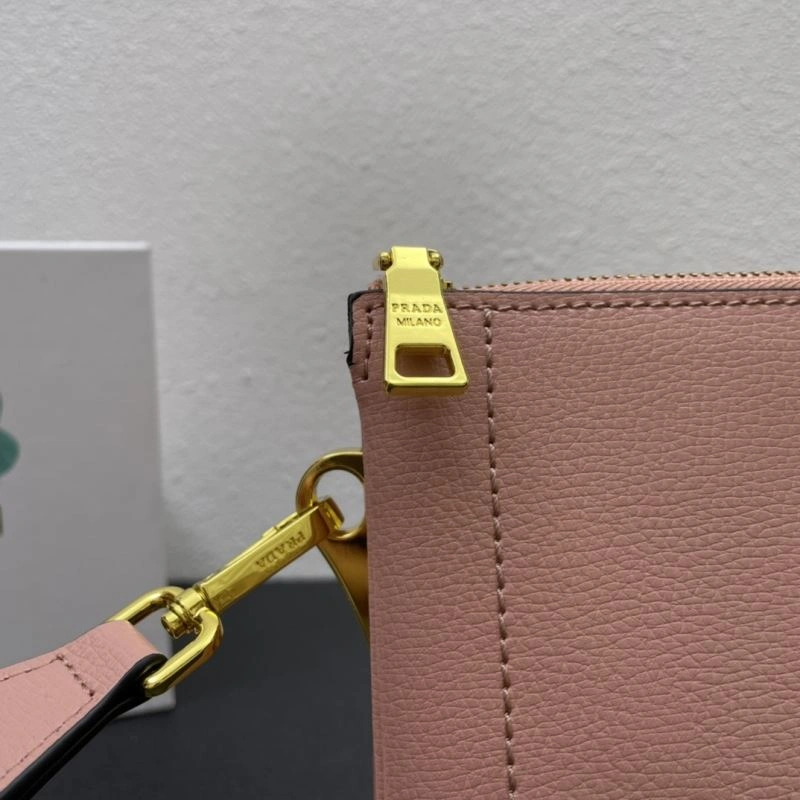 Versatile Prada Satchel Bags 82876