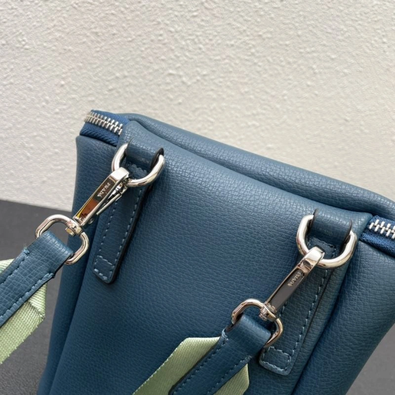 Prada Satchel Bags Versatile 82861