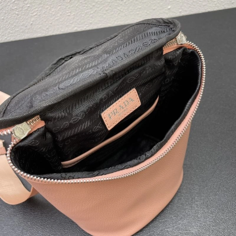 Prada Satchel Bags Practical 82902