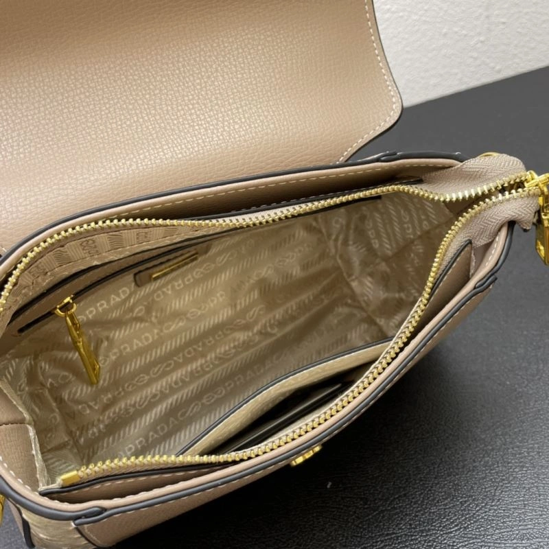 Comfortable Prada Satchel Bags 82867