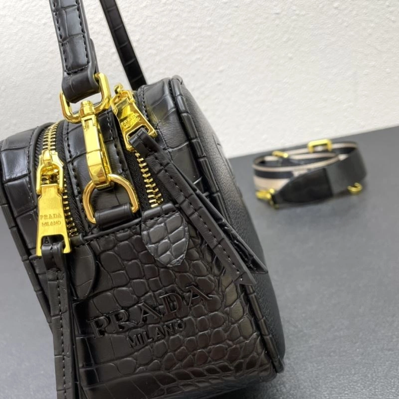 Prada Satchel Bags Functional 82851